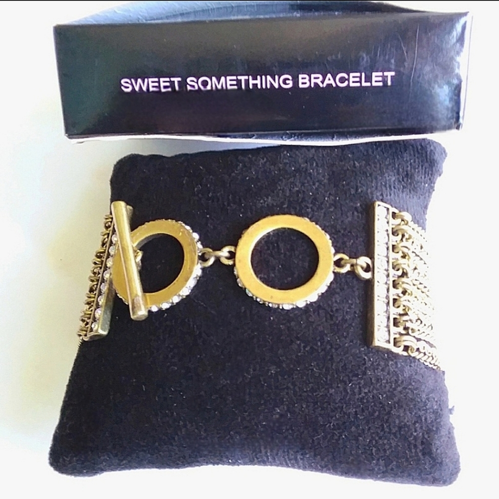 Sweet Something Bracelet - Picture 3 of 4